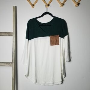 NWOT ZENANA WOMEN'S  V-NECK BLOUSE SIZE XL